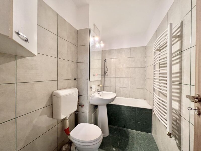 Piata Iancului inchiriere 3 camere centrala proprie   renovat!