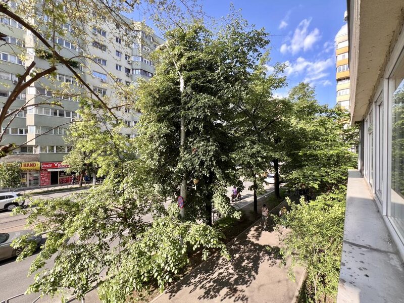 Piata Iancului inchiriere 3 camere centrala proprie   renovat!